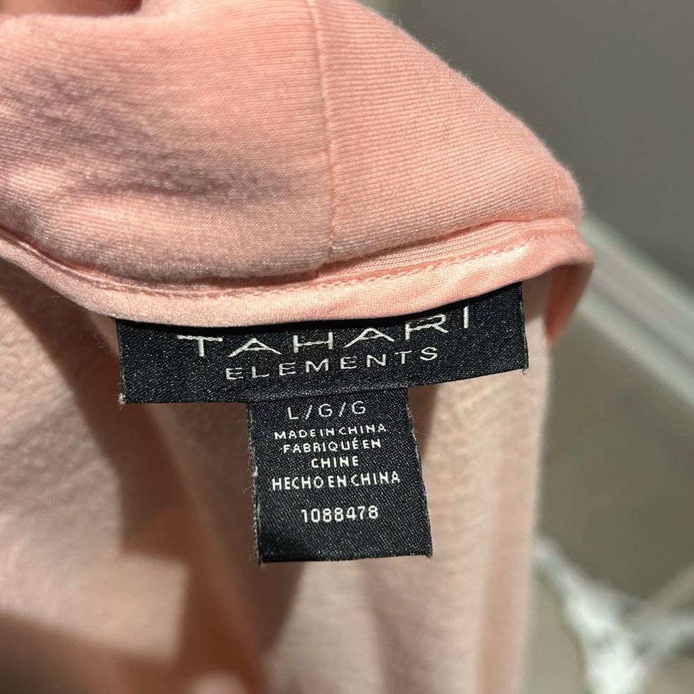Women's Peach Robe - Picture 5 of 6